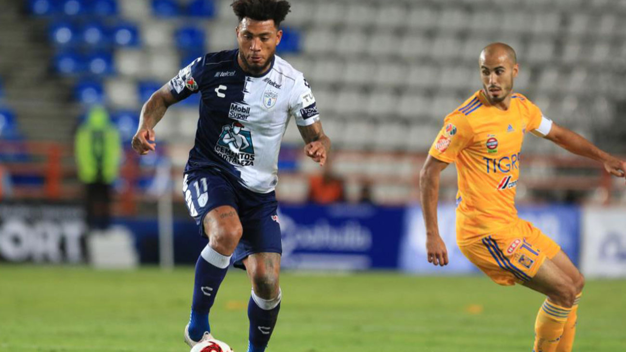 Eski milli futbolcu Colin Kazım Richards, 8 yıl sonra Süper Lig'e geri döndü!