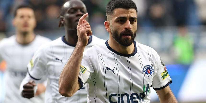 Galatasaray'a bir forvet daha! Gol kralı Umut Bozok Sarı-kırmızılılarda