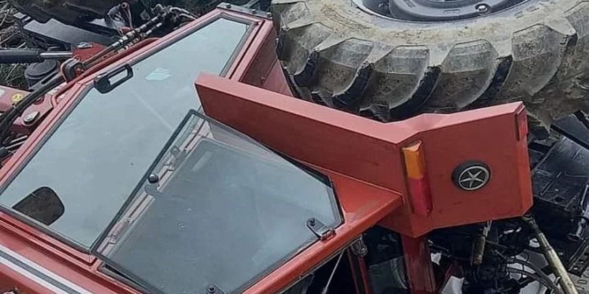 Traktör, şarampole devrildi! Sürücüsü son anda atlayarak kurtuldu