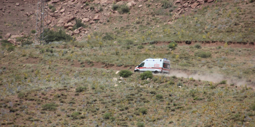 Hakkari’de arazi kavgası can 4 aldı!