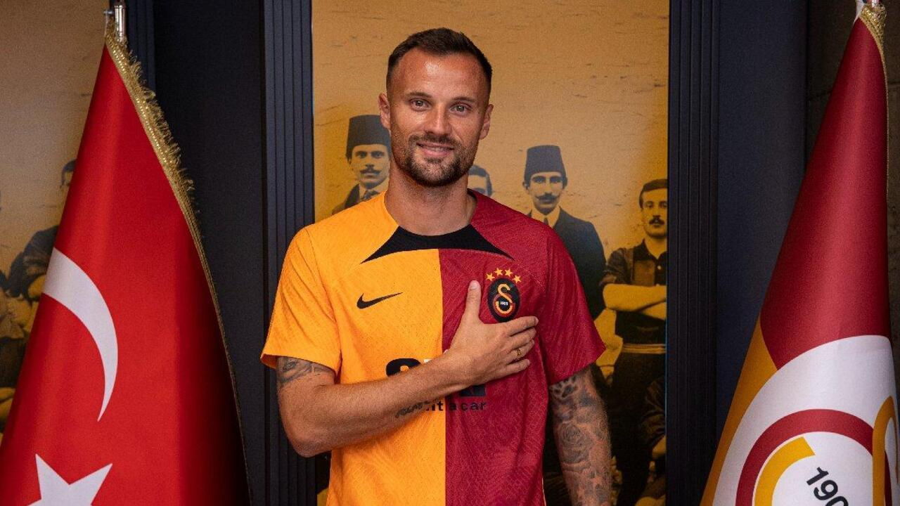 Seferovic: Galatasaray gibi büyük bir kulübe geldiğim için çok mutluyum