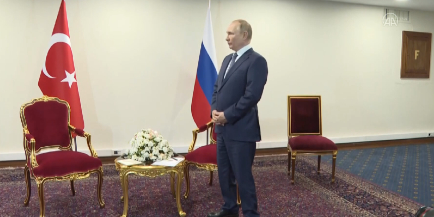 Rusya Devlet Başkanı Putin, Cumhurbaşkanı Erdoğan'ı böyle bekledi