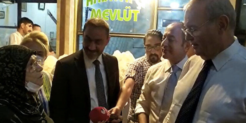Emekli vatandaştan CHP'li Faik Öztrak'a tepki: Türkiye'yi satmayın