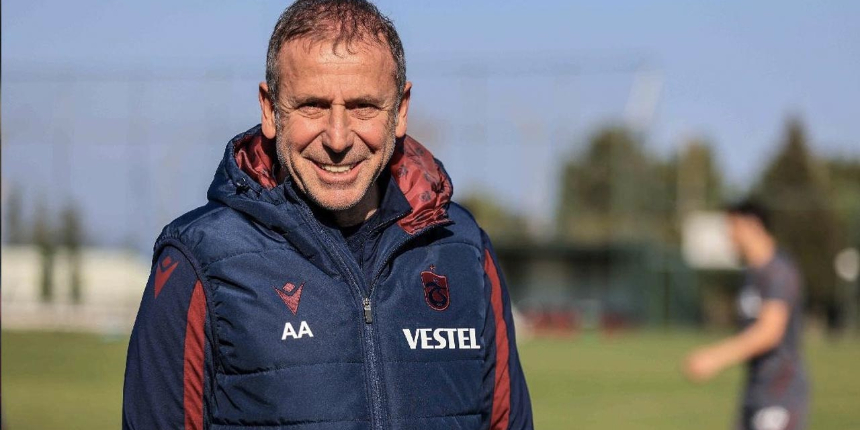 Trabzonspor Teknik Direktörü Avcı yeni sezon hedeflerini açıkladı: "Sıfırdan başlayacağız"