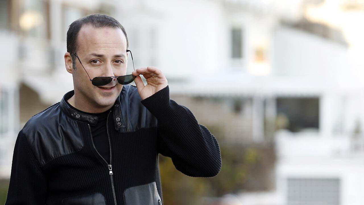 Ünlü komedyen Tolga Çevik beğendiği komedyeni açıkladı!