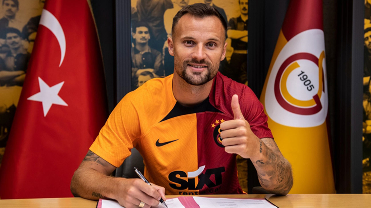 İsviçreli futbolcu Haris Seferovic resmen Galatasaray'da! KAP bildirimi yapıldı