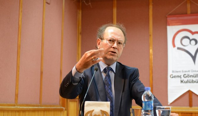 Yusuf Kaplan felç geçirdi, hastaneye Hasan Kaçan yetiştirdi!