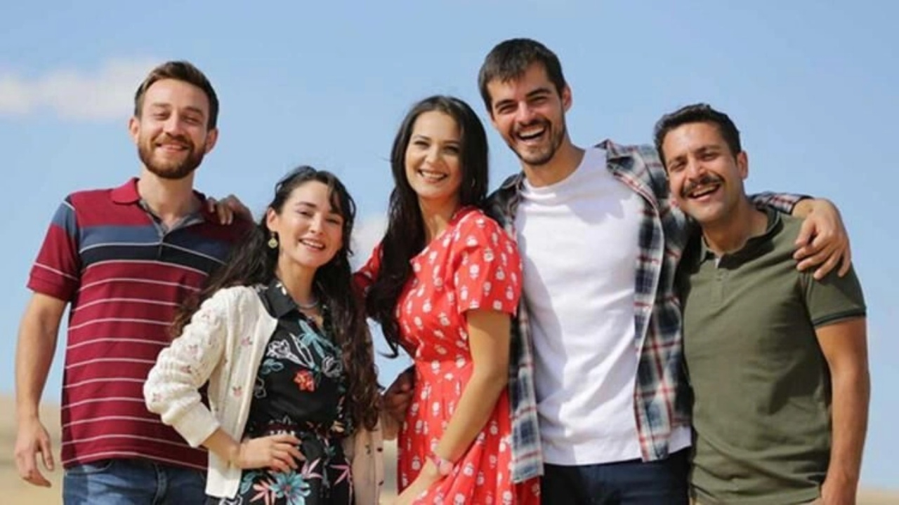 Gönül Dağı Yeni Sezonda Herkes Hayal Kırıklığına Uğrayacak! Ünlü Oyuncunun Ayrılığı Kesinleşti