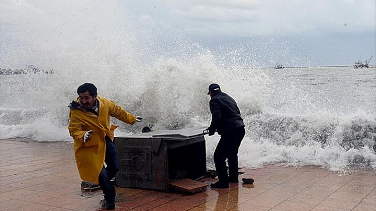 Hafta sonu için plan yapanlara Meteoroloji'den kötü haber: Kuvvetli rüzgar geliyor!
