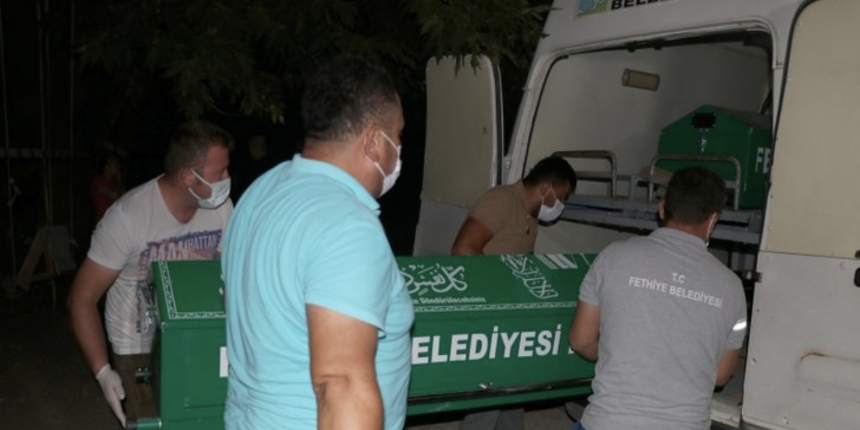 Ayrılığı kabullenemedi! Önce kız arkadaşını vurdu, sonra intihar etti
