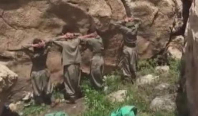 PKK'yı şoke edecek görüntü! 6 kadın terörist böyle teslim oldu... / VİDEO