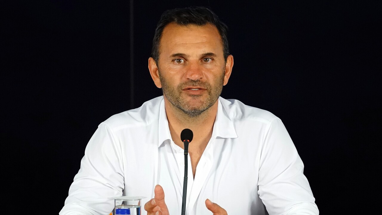 Okan Buruk transfer hakkında konuştu: Tecrübeli ve lider oyuncular almaya çalışıyoruz