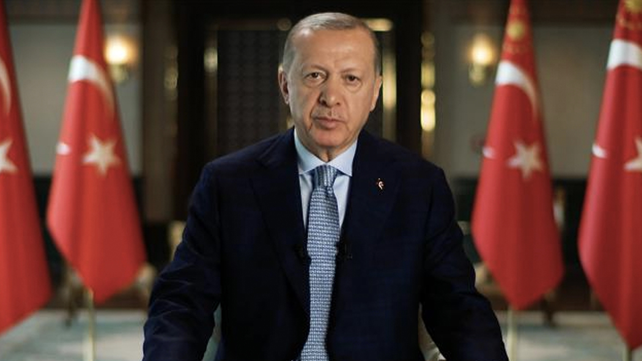 Cumhurbaşkanı Erdoğan'dan Lozan mesajı: Yunanistan anlaşmanın şartlarını bilinçli olarak aşındırıyor