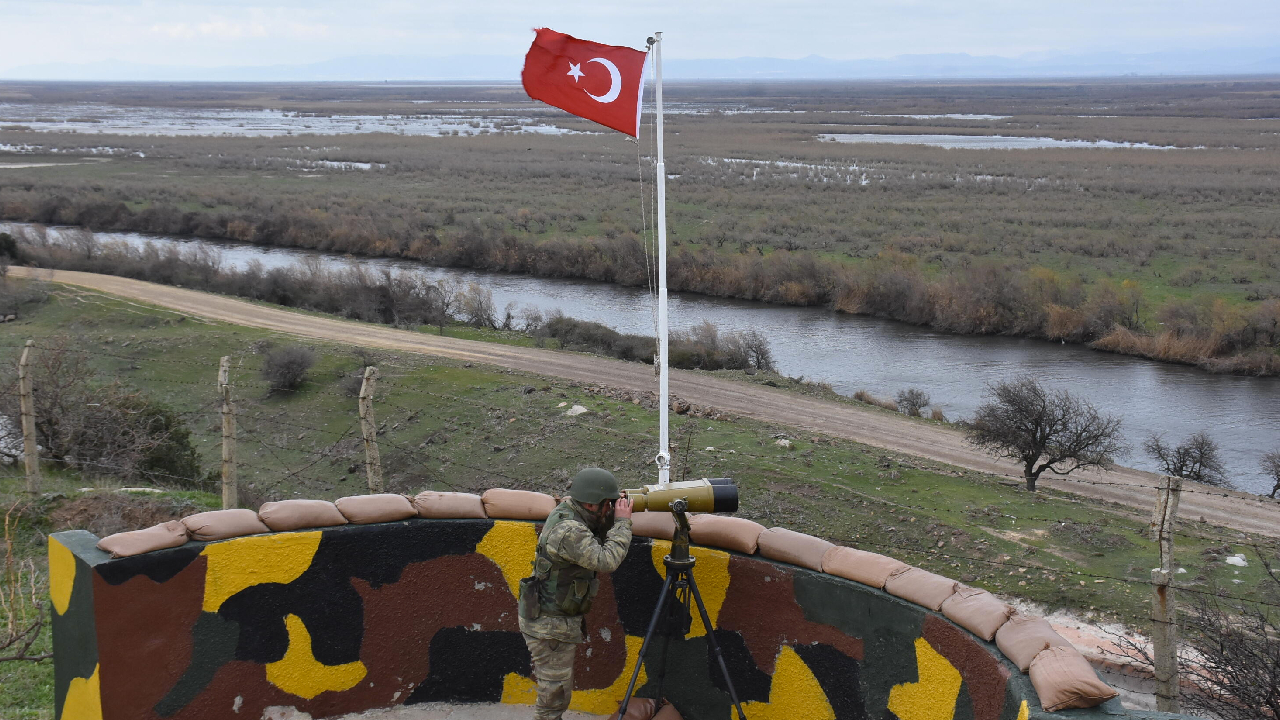 Suriye sınırındaki Şehit Er Şaban Çelik Hudut Karakolu'na havan saldırısı