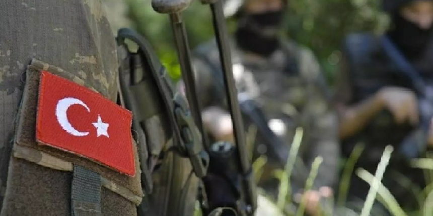 TSK, üslere düzenlenen saldırının ardından PKK/YPG mevzilerini vuruyor