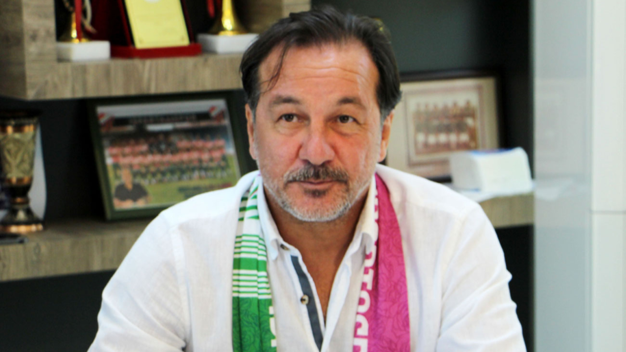Isparta 32 Spor'da imza töreni! Teknik direktörlük görevine Yusuf Şimşek getirildi