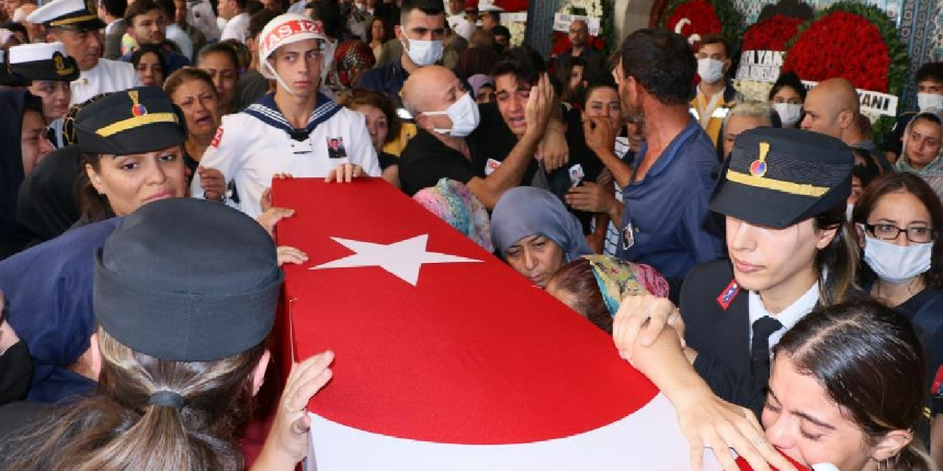 Şehit Piyade Uzman Çavuş Remzi Nişan, gözyaşlarıyla uğurlandı!