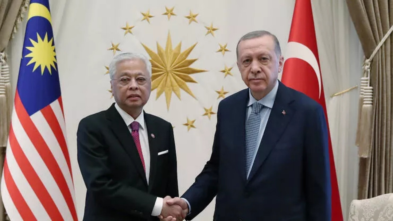Cumhurbaşkanı Erdoğan, Malezya Başbakanı Sabri Yakub ile telefonda görüştü