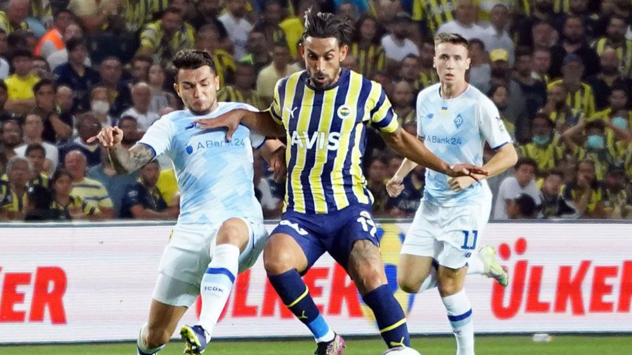 Fenerbahçe'den Dinamo Kiev maçında yapılan Putin tezahüratı için açıklama