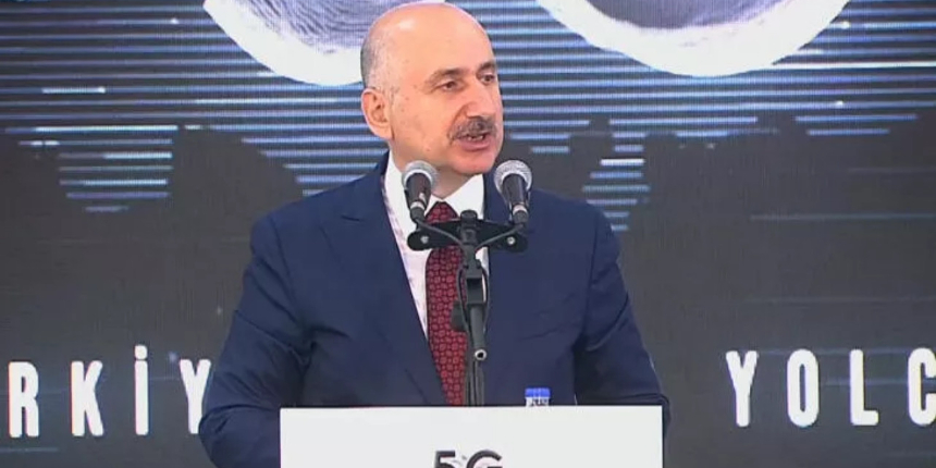 Türkiye'nin 5G yolculuğu başlıyor! Bakan Karaismailoğlu duyurdu: İstanbul Havalimanı'nda bugün yolcuların hizmetine sunulacak!