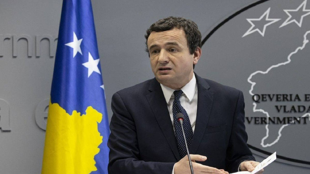 Kosova Başbakanı Kurti, gerginlik için Sırbistan Cumhurbaşkanı Vuçiç’i suçladı