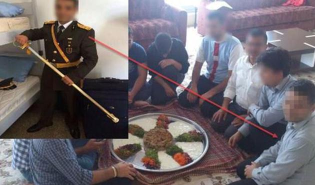 'Maklube' sofrasında bir subay