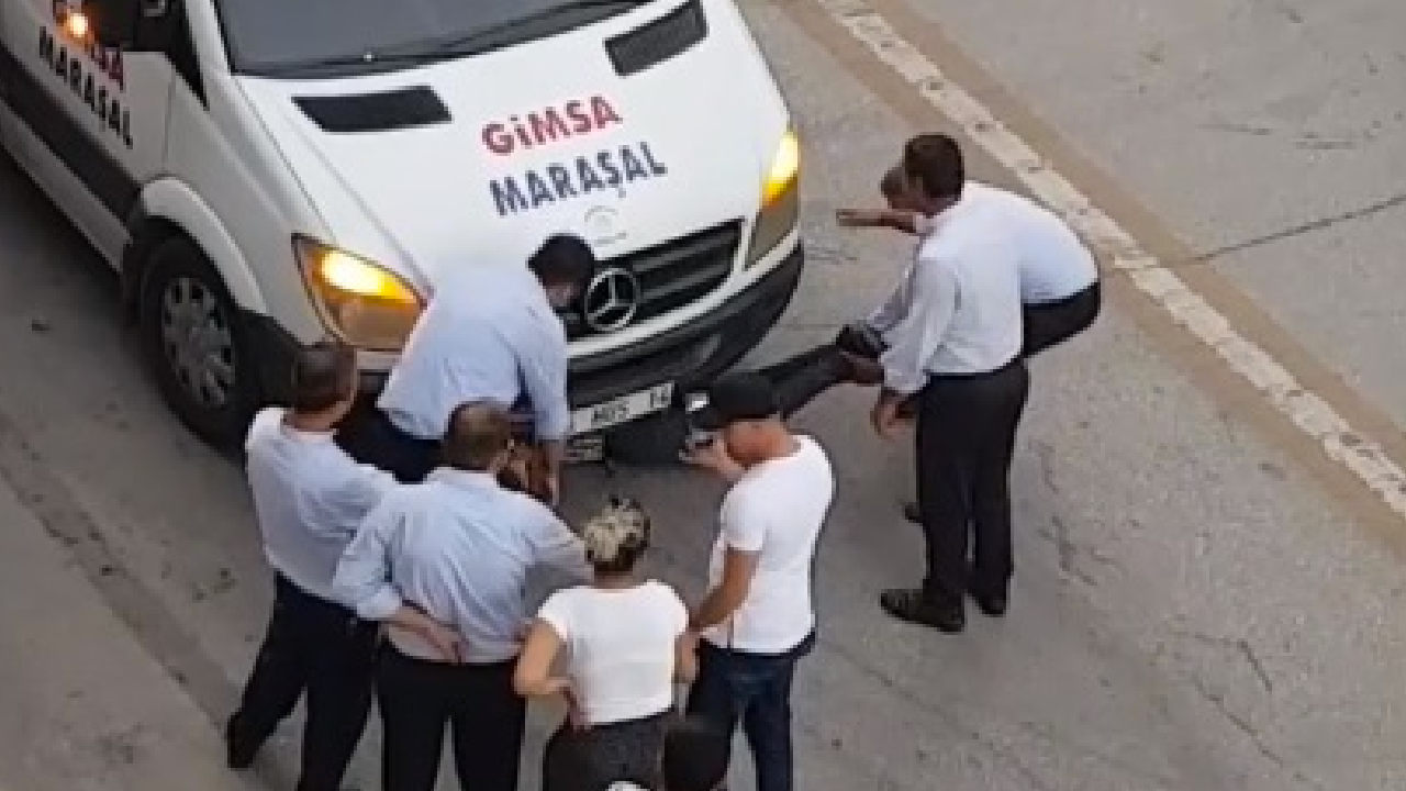73 yaşındaki müşteriyi market fişi 5 TL eksik diye servisten indirdiler! Bakın ne yaptı
