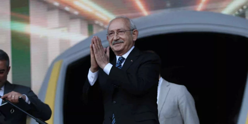 CHP'de yeni kriz! "Aday olsa da olmasa da artık bu koltukta oturması zor"
