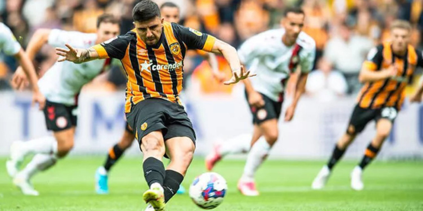 Acun Ilıcalı'nın takımı Hull City lige galibiyetle başladı! Ozan Tufan ilk golünü attı