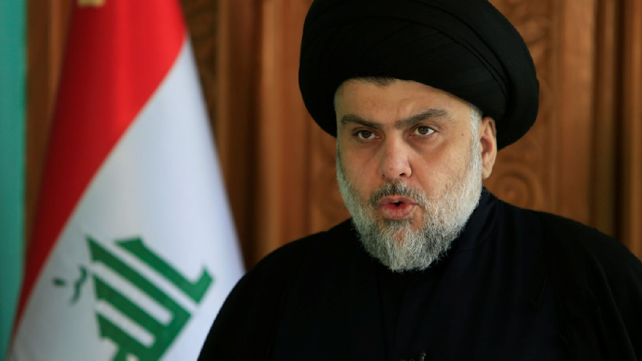 Irak'ta siyasi kriz! Sadr, anayasa ve rejim değişikliği istedi