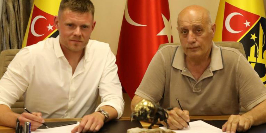 Danimarkalı eldiven David Jensen, Süper Lig'in yeni ekibi İstanbulspor'da