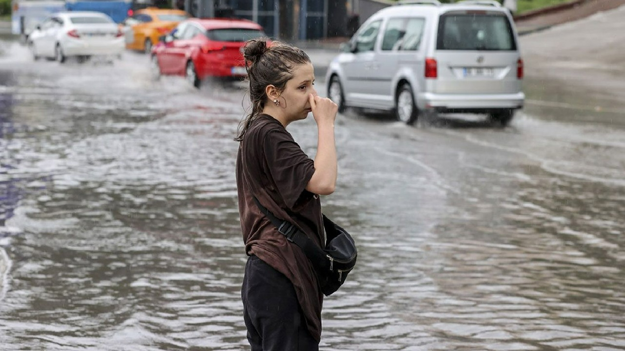 Meteorolojiden Trakya için kuvvetli yağış uyarısı!