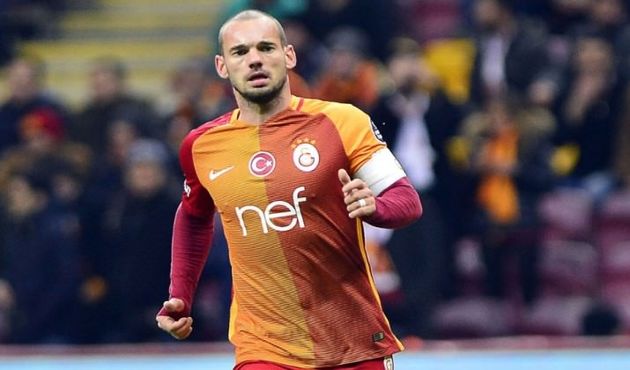 Sneijder'in menajerinden şok sözler!