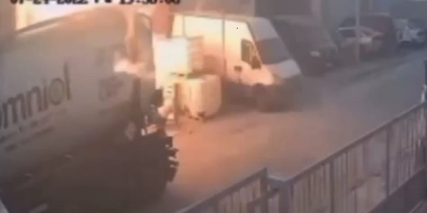 İzmir’de 1 kişinin öldüğü kimya imalathanesindeki patlama anı kamerada!