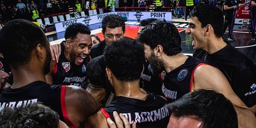 İzmir ekibi transferde durmuyor! Pınar Karşıyaka, Skyler Flatten’i renklerine bağladı