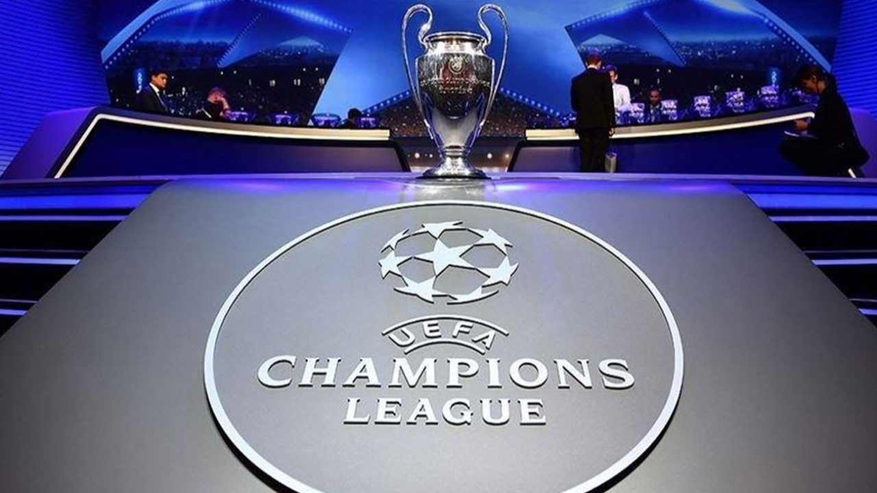 Çekilen kurada Trabzonspor'un UEFA Şampiyonlar Ligi play-off turundaki rakibi Kopenhag oldu
