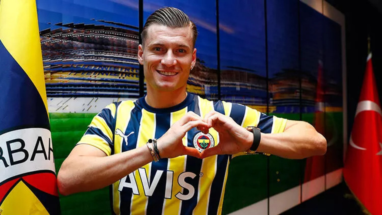 Fenerbahçe'nin yeni transferi ilk merakı giderdi! Tartışma konusu olan telaffuz sorununu çözdü