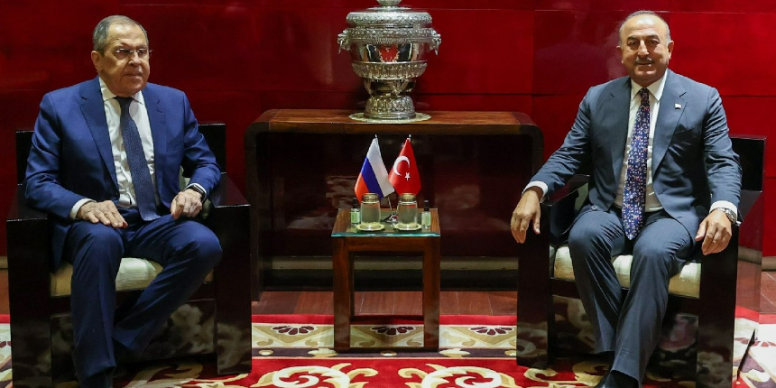 Bakan Çavuşoğlu, Rus mevkidaşı Lavrov ile görüştü!