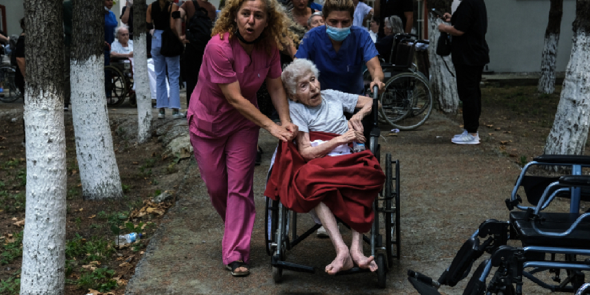 Sağlık Bakanı Koca'dan Balıklı Rum Hastanesi yangınıyla ilgili açıklama