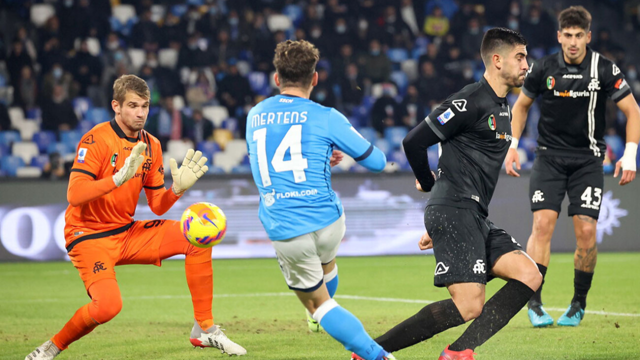 Galatasaray, Napoli'den ayrılan Dries Mertens transferinde sona geldi