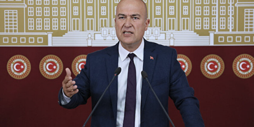 Din düşmanlığını yine gözler önüne serdiler! CHP'li isim ibadet eden askerleri tehdit etti