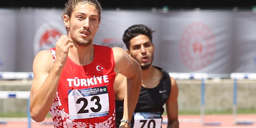 Genç milli atlet İsmail Nezir, Kolombiya'nın Cali şehrinde dünya şampiyonu oldu