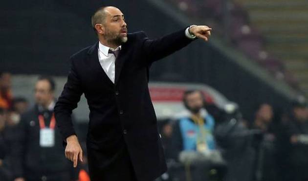 Tudor tercihini yaptı: Galatasaray'ın yeni stoperi belli oldu!
