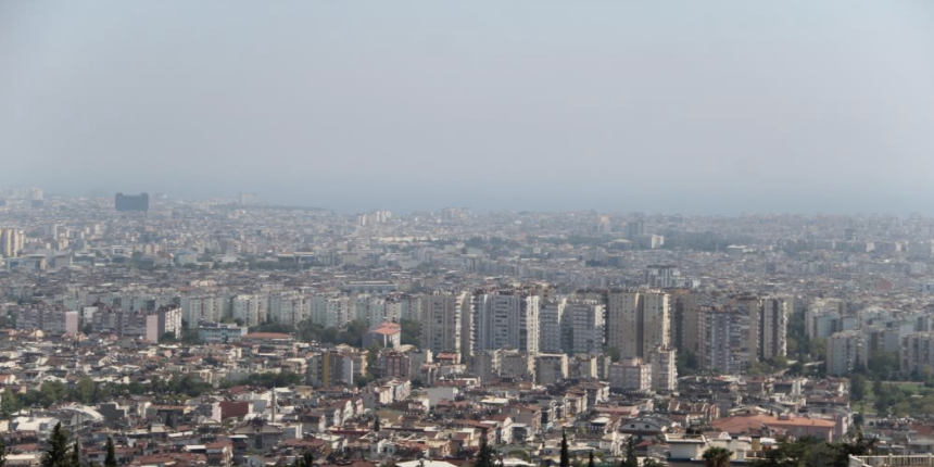 Ev sahipleri mahkemeye koşuyor: Yabancı kiracılar, kirayı ödemeden kaçıyor
