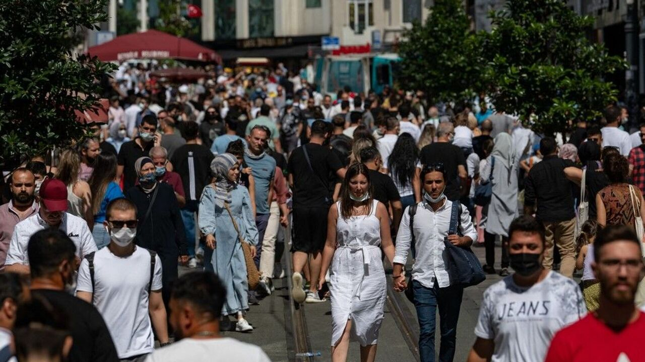 Sağlık Bakanı Koca koronavirüs vakalarında artış beklenen dönemi açıkladı: O aylara dikkat