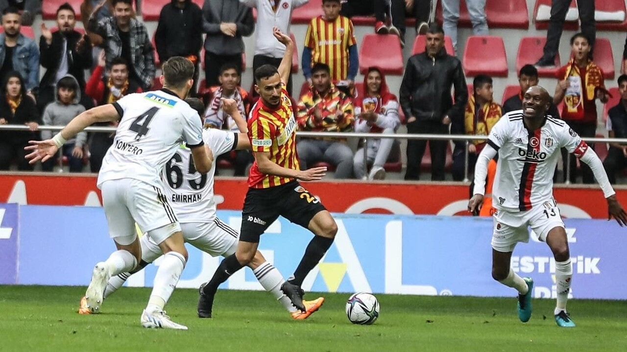 Kara Kartal sahaya çıkıyor! Beşiktaş ile Kayserispor 53. randevuda karşılaşacak
