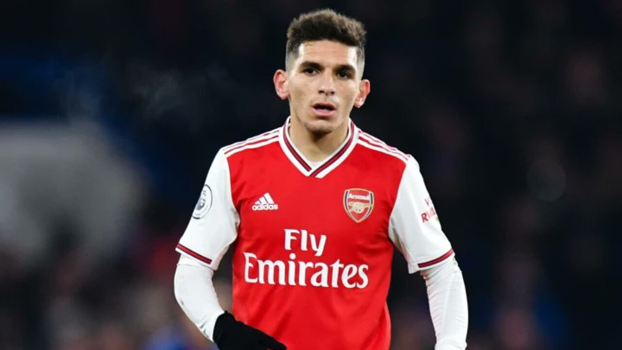 Galatasaray Lucas Torreira'yı KAP'a bildirdi! Oyuncu resmen Aslan olacak