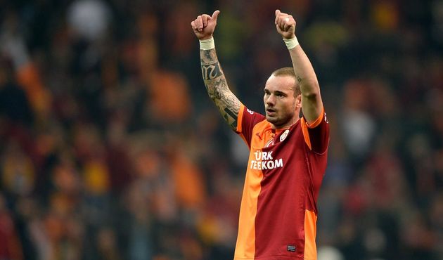 Galatasaray'da şok karar: Sneijder takımdan gönderiliyor!