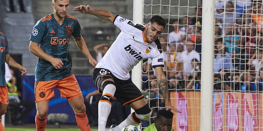 Uruguaylı forvet Maxi Gomez, Fenerbahçe'yi bekliyor!