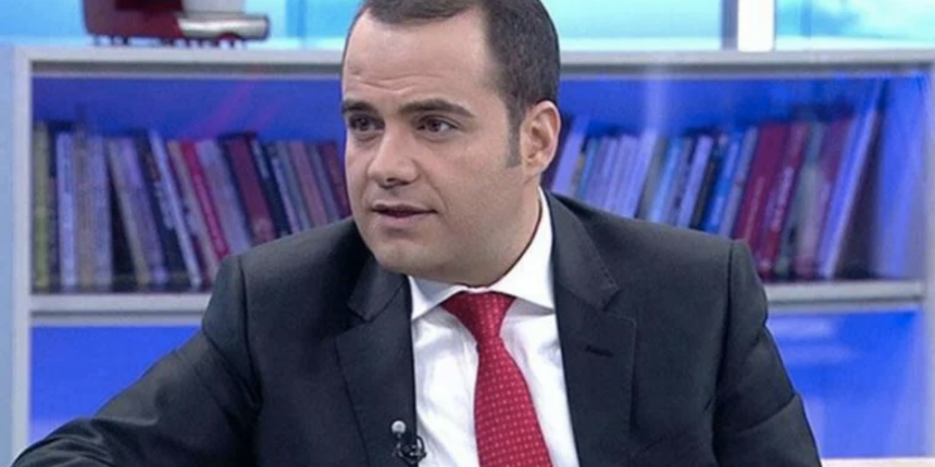 Ekonomist Özgür Demirtaş, sosyal medya paylaşımıyla alay konusu oldu